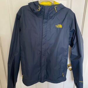 North Face HyVent 2.5L Men’s Rain Jacket